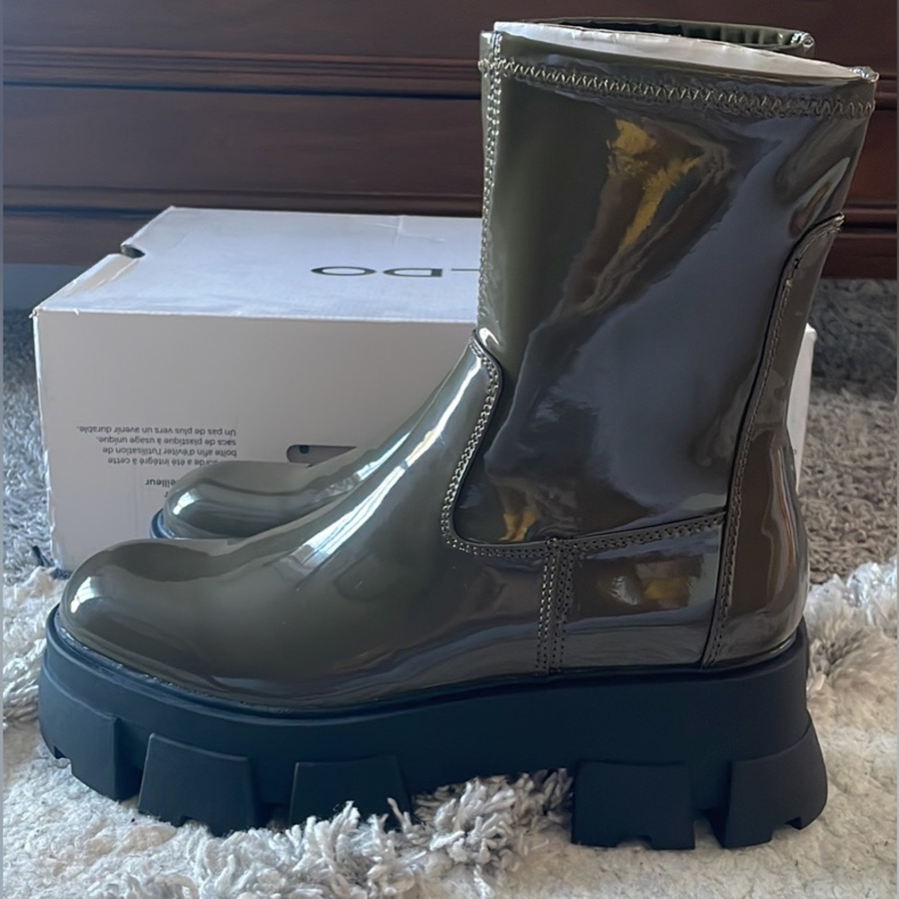 Aldo grandsole woman boots size 7.5